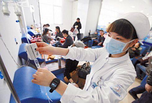 近视做手术有什么好处和坏处(图1)
